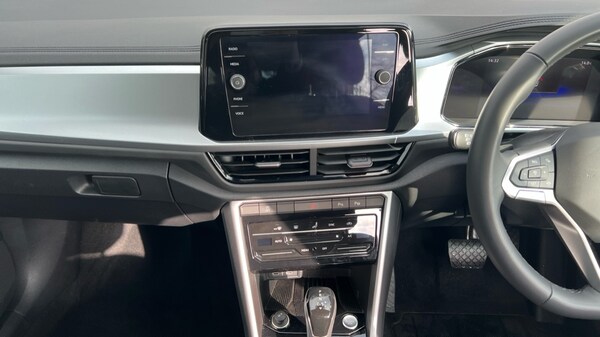 Used Volkswagen T-Roc 2025 for sale - 75742776: Photo 13