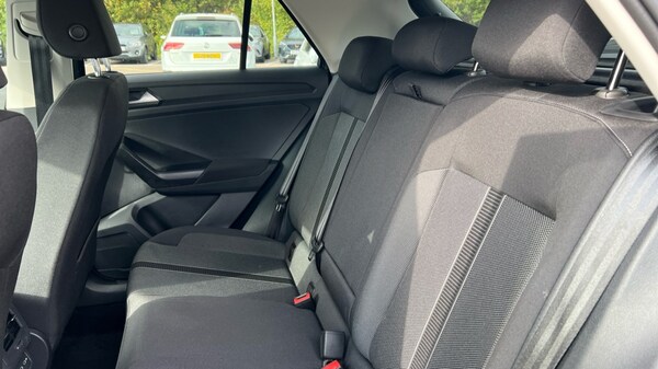Used Volkswagen T-Roc 2025 for sale - 75742776: Photo 15