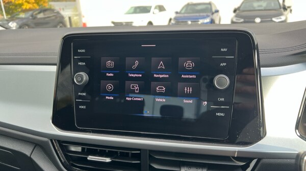 Used Volkswagen T-Roc 2025 for sale - 75742776: Photo 24