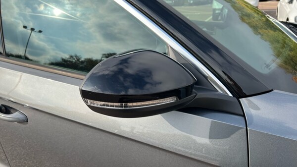 Used Volkswagen T-Roc 2025 for sale - 75742776: Photo 43