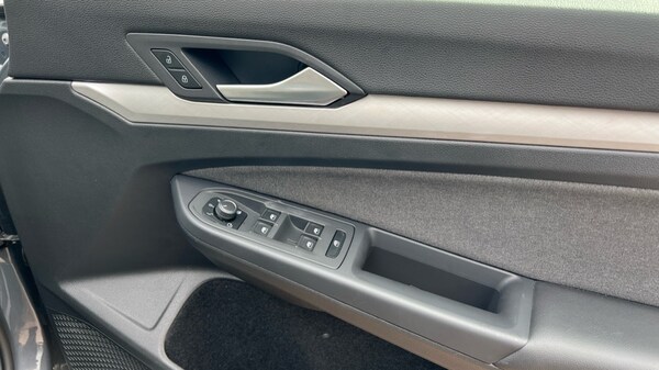 Used Volkswagen Golf 2024 for sale - 76241700: Photo 37