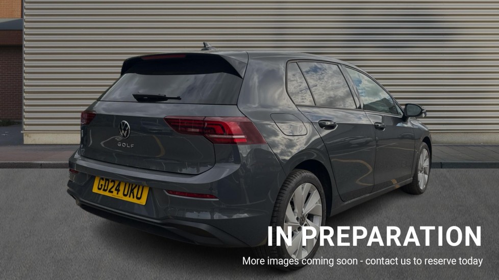 Used Volkswagen Golf 2024 for sale - 76241700: Photo 4