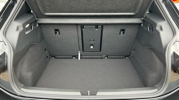 Used Volkswagen ID.3 2025 for sale - 76328095: Photo 16