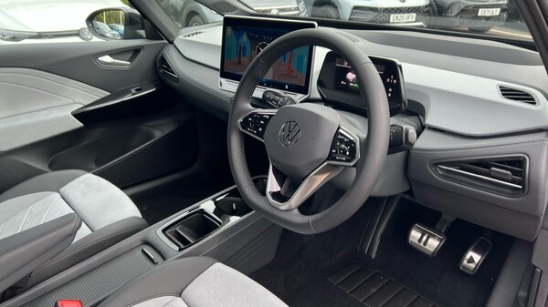 Used Volkswagen ID.3 2025 for sale - 76328095: Photo 6