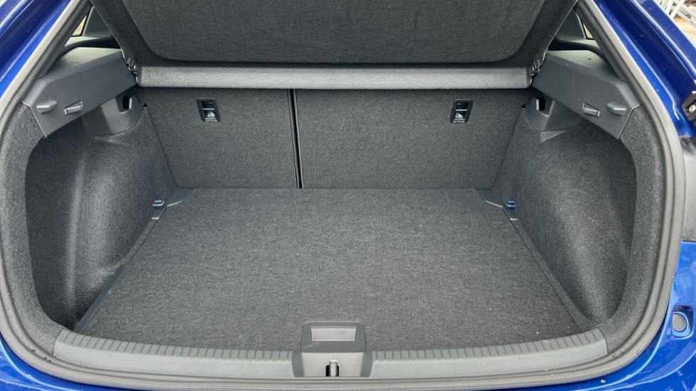 Used Volkswagen Taigo 2025 for sale - 77036043: Photo 16