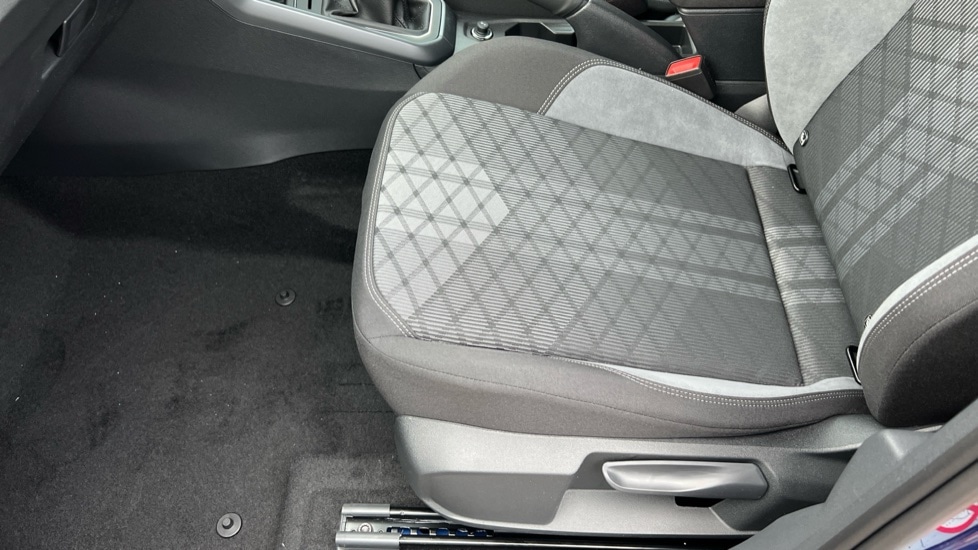 Used Volkswagen Taigo 2025 for sale - 77036043: Photo 39