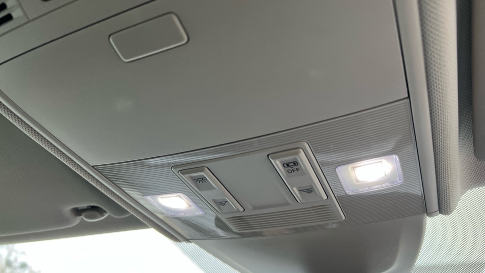 Used Volkswagen Taigo 2025 for sale - 77010238: Photo 38