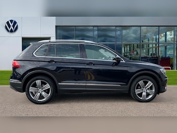 Used Volkswagen Tiguan 2016 for sale - 75972476: Photo