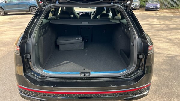 Used Volkswagen Passat 2025 for sale - 75509616: Photo 16