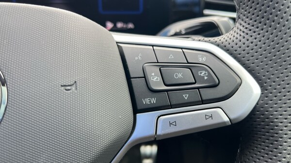 Used Volkswagen Passat 2025 for sale - 75509616: Photo 30