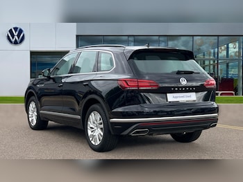 Used Volkswagen Touareg 2018 for sale - 75580033: Photo