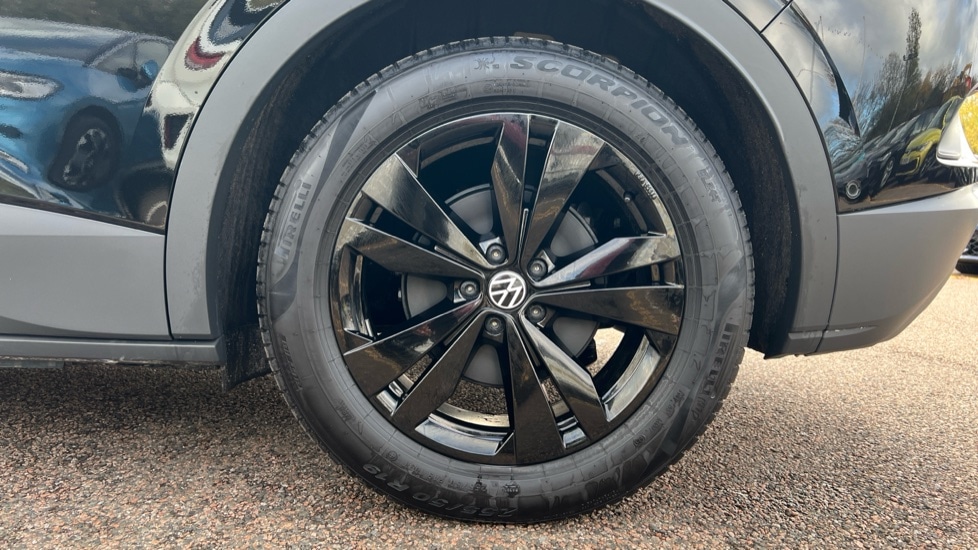 Used Volkswagen ID.4 2025 for sale - 76873448: Photo 19