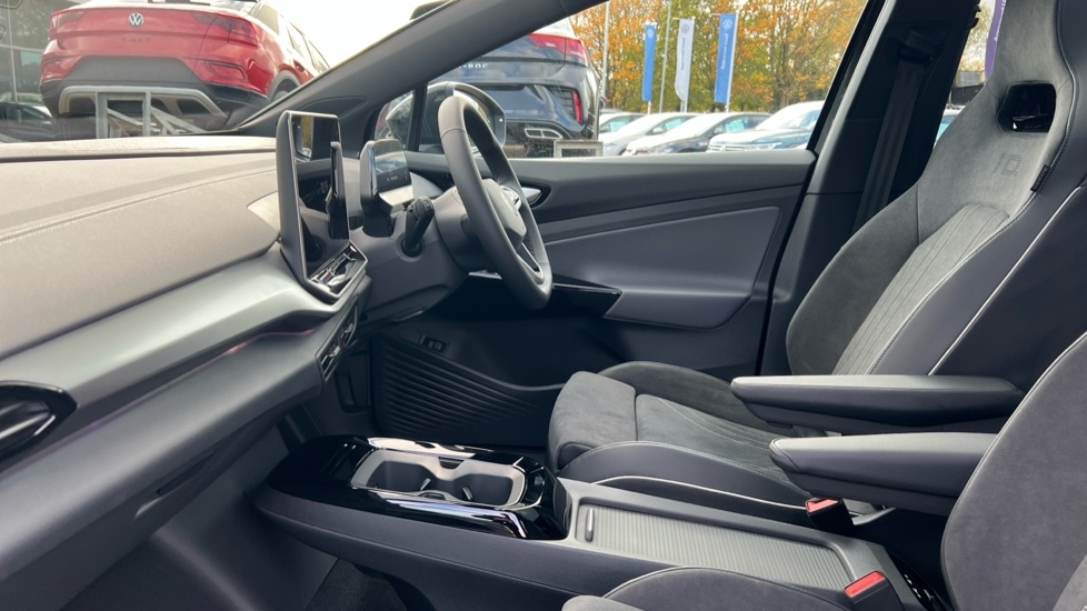 Used Volkswagen ID.4 2025 for sale - 76873448: Photo 28