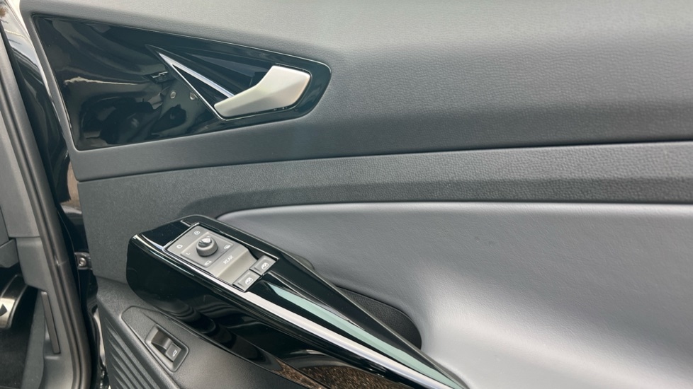 Used Volkswagen ID.4 2025 for sale - 76873448: Photo 37