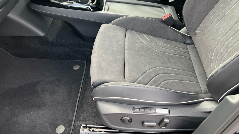 Used Volkswagen ID.4 2025 for sale - 76873448: Photo 39