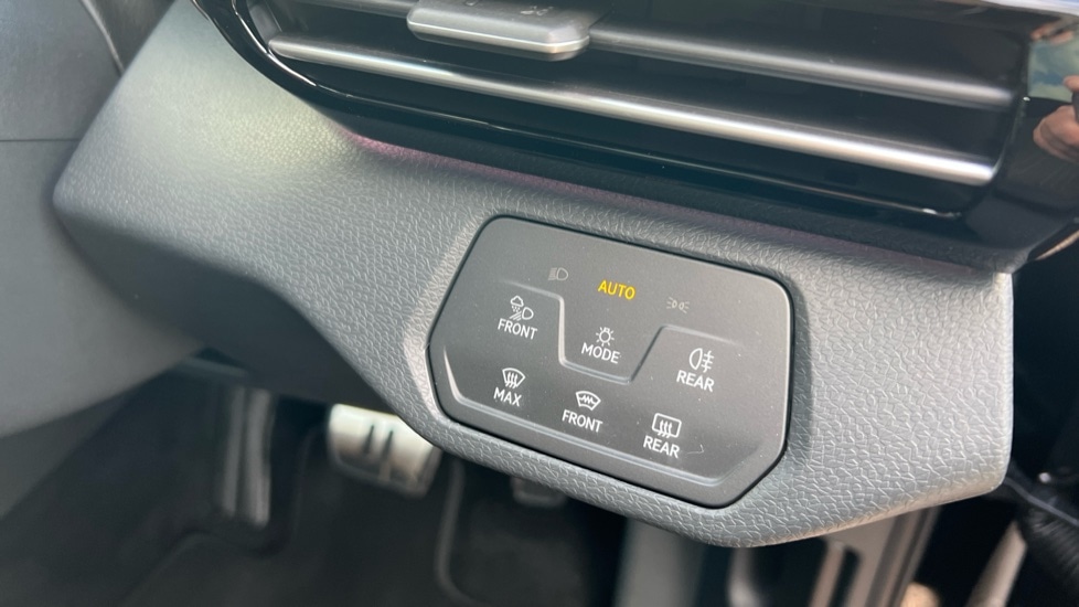 Used Volkswagen ID.4 2025 for sale - 76873448: Photo 45