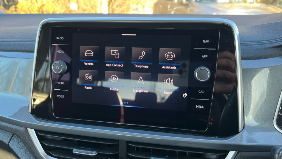 Used Volkswagen T-Roc 2022 for sale - 76873099: Photo 24