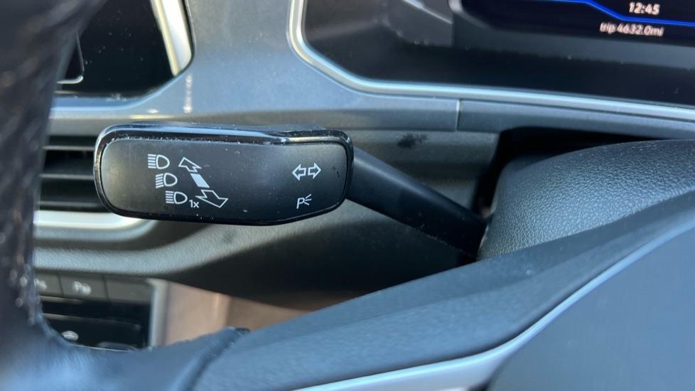 Used Volkswagen T-Roc 2022 for sale - 76873099: Photo 33