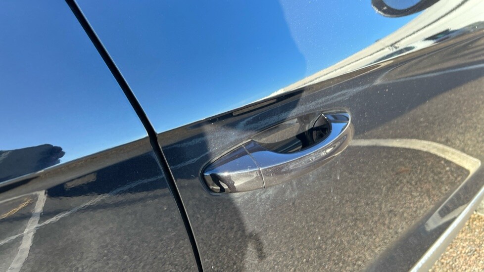 Used Volkswagen T-Roc 2022 for sale - 76873099: Photo 42