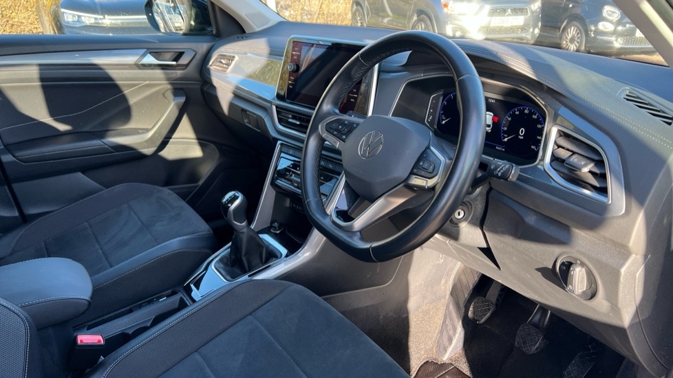 Used Volkswagen T-Roc 2022 for sale - 76873099: Photo 6