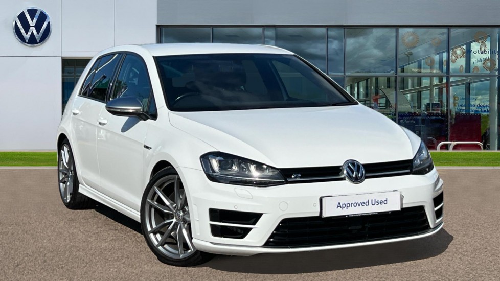 Used Volkswagen Golf 2017 for sale - 76191056: Photo 1