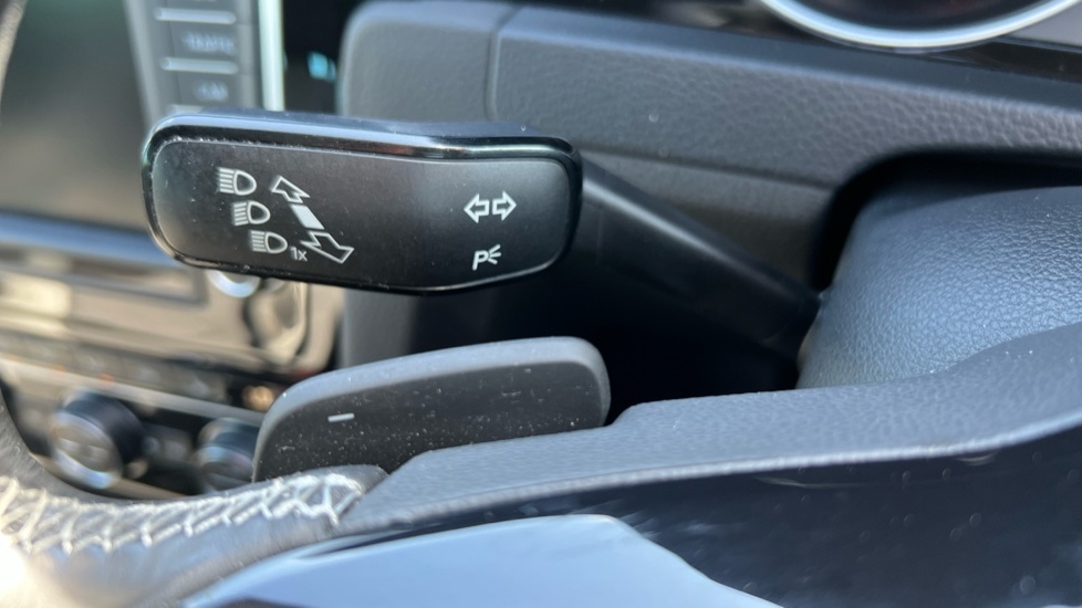 Used Volkswagen Golf 2017 for sale - 76191056: Photo 33