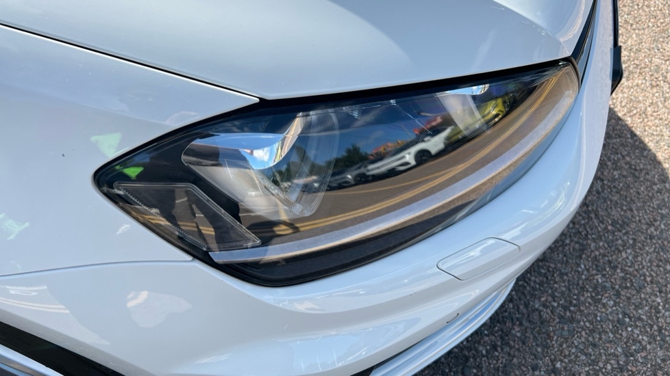 Used Volkswagen Golf 2017 for sale - 76191056: Photo 42