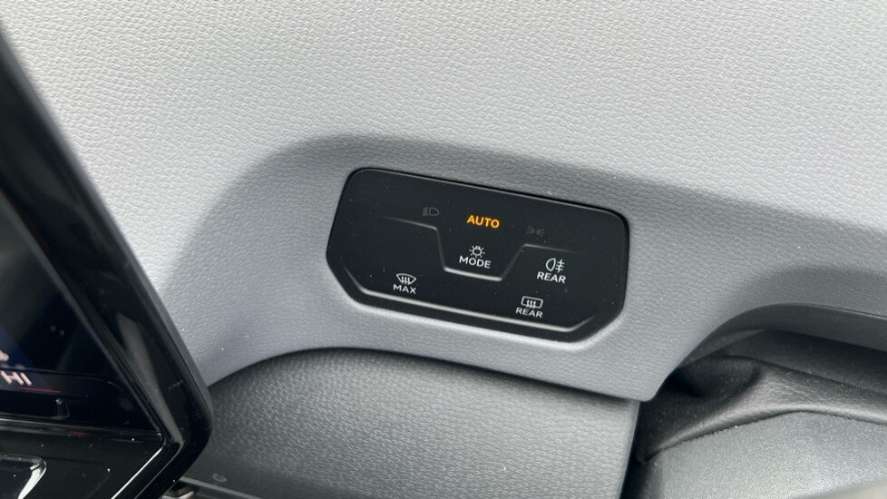 Used Volkswagen ID.3 2021 for sale - 76927986: Photo 48