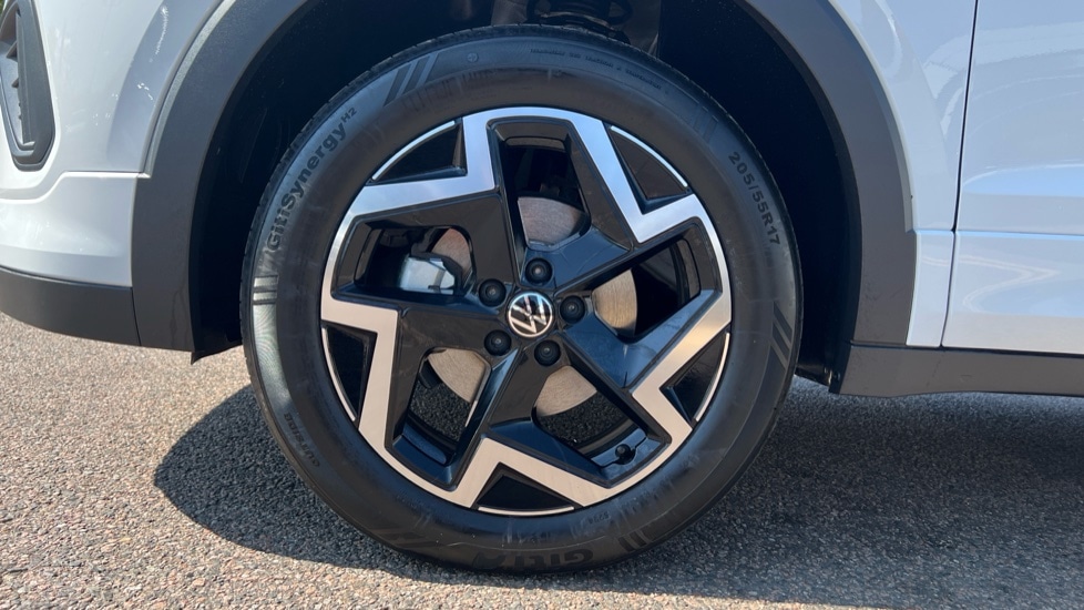 Used Volkswagen T-Cross 2025 for sale - 76869108: Photo 18