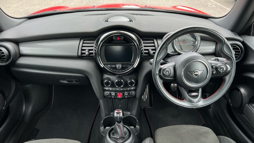 Used MINI Convertible 2019 for sale - 75996800: Photo 11
