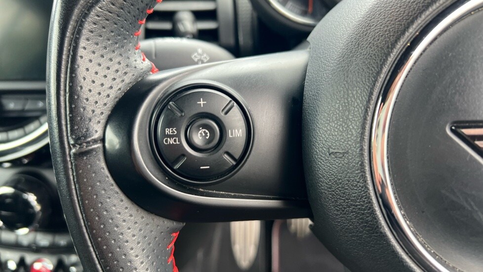 Used MINI Convertible 2019 for sale - 75996800: Photo 23
