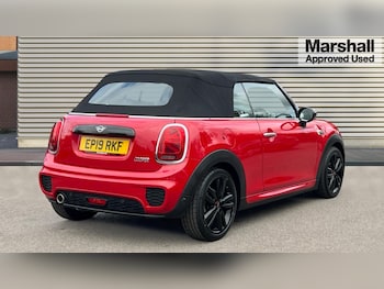 Used MINI Convertible 2019 for sale - 75996800: Photo
