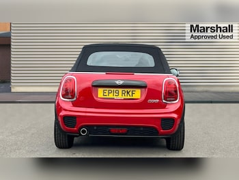 Used MINI Convertible 2019 for sale - 75996800: Photo