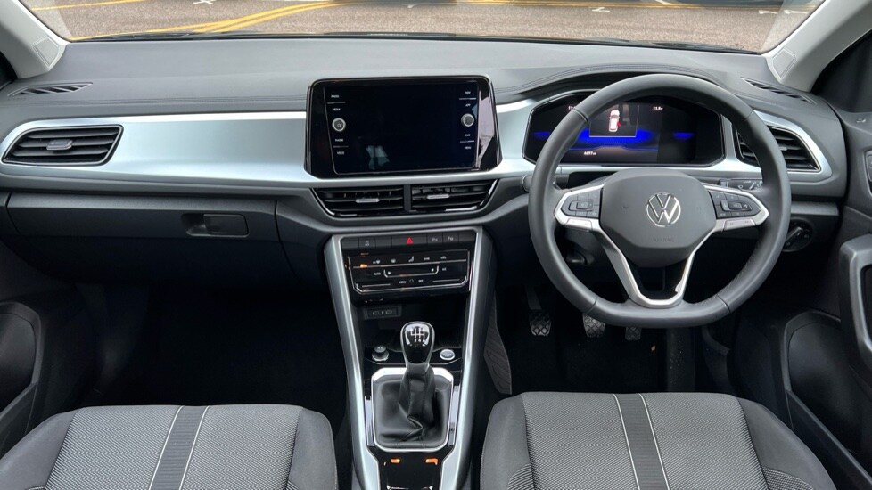 Used Volkswagen T-Roc 2025 for sale - 76709567: Photo 12