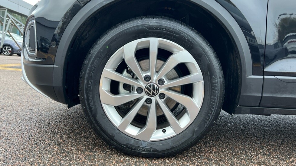 Used Volkswagen T-Roc 2025 for sale - 76709567: Photo 18