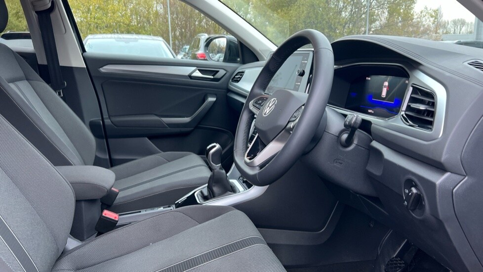 Used Volkswagen T-Roc 2025 for sale - 76709567: Photo 26