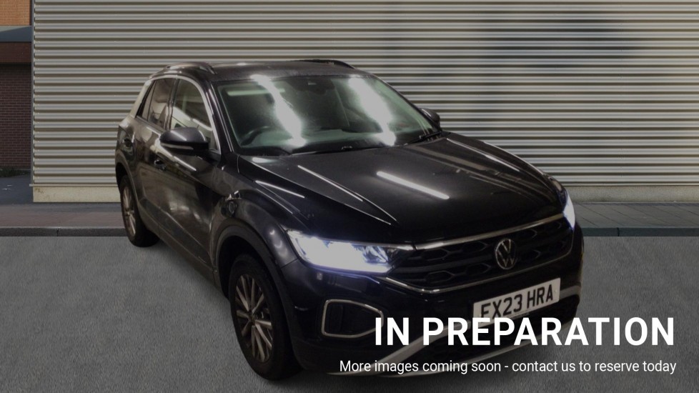 Used Volkswagen T-Roc 2023 for sale - 76434712: Photo 1