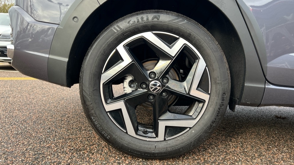 Used Volkswagen Taigo 2025 for sale - 76873845: Photo 5