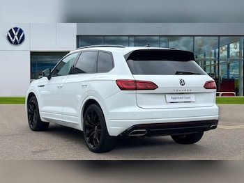 Used Volkswagen Touareg 2021 for sale - 75443332: Photo