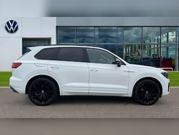Used Volkswagen Touareg 2021 for sale - 75443332: Photo