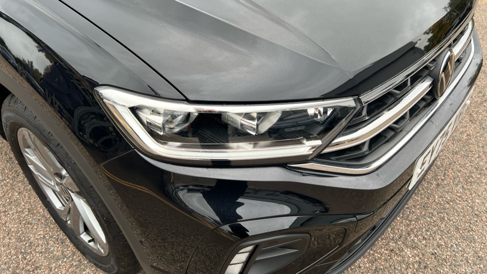 Used Volkswagen T-Roc 2025 for sale - 76870253: Photo 41