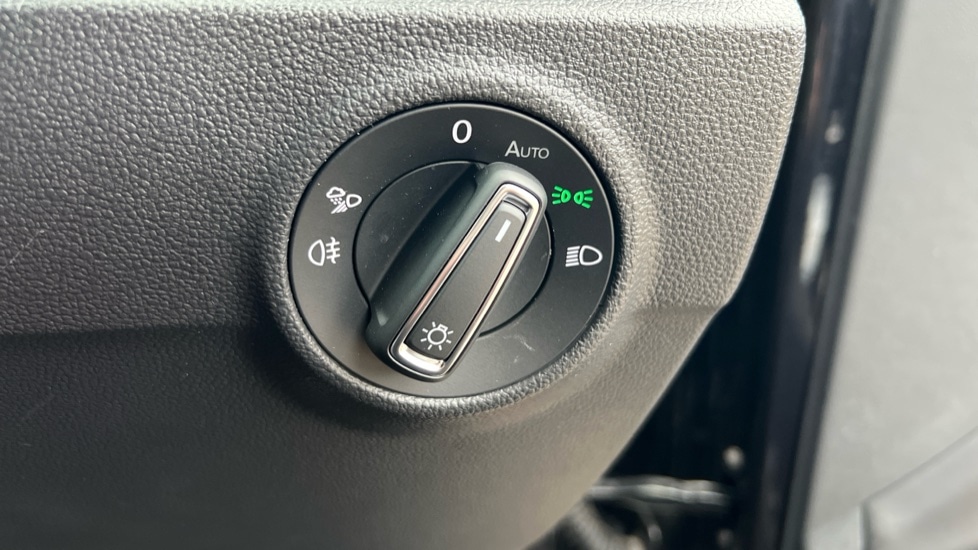 Used Volkswagen T-Roc 2025 for sale - 76870253: Photo 45