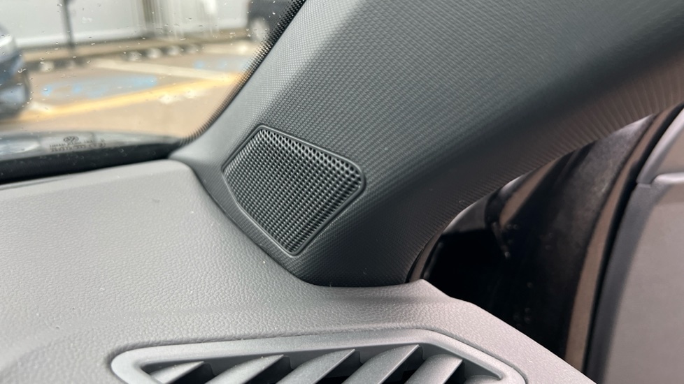 Used Volkswagen T-Roc 2025 for sale - 76870253: Photo 46