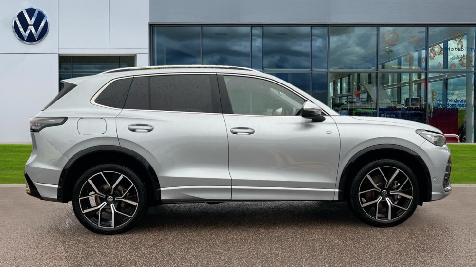 Used Volkswagen Tiguan 2025 for sale - 76977705: Photo 4