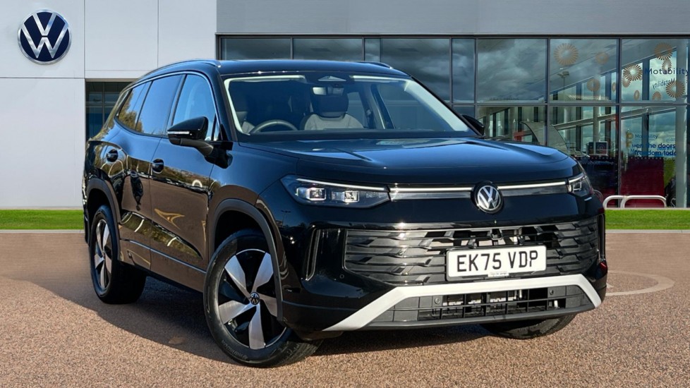 Used Volkswagen Touran 2025 for sale - 76873863: Photo 1