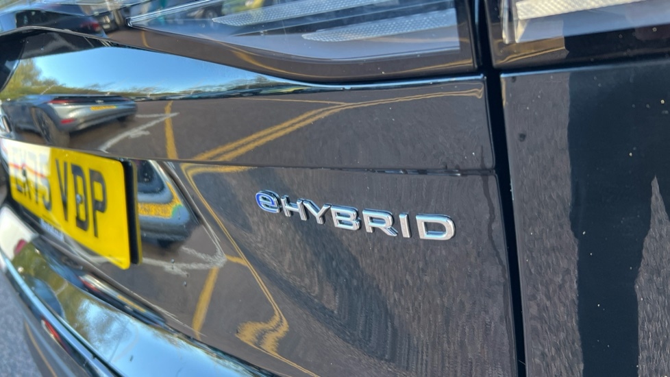 Used Volkswagen Touran 2025 for sale - 76873863: Photo 40