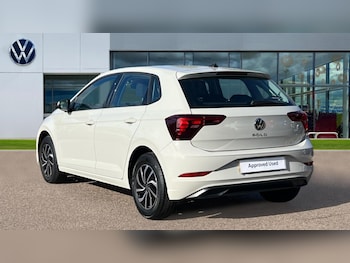 Used Volkswagen Polo 2023 for sale - 76008235: Photo