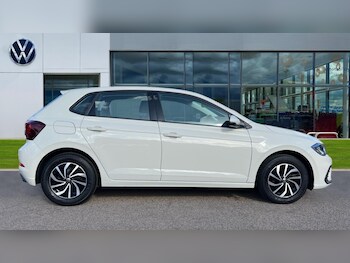Used Volkswagen Polo 2023 for sale - 76008235: Photo