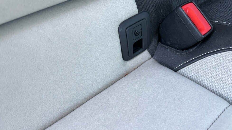 Used Volkswagen T-Roc 2023 for sale - 76868795: Photo 40