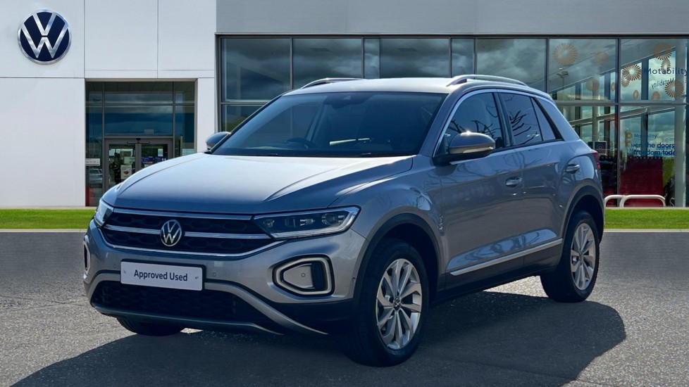 Used Volkswagen T-Roc 2023 for sale - 76868795: Photo 7